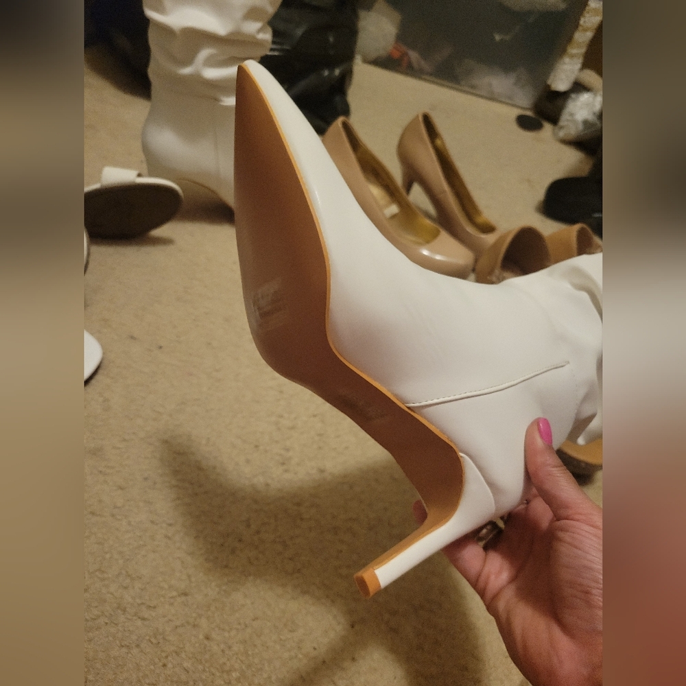 BRAND NEW!! White boots